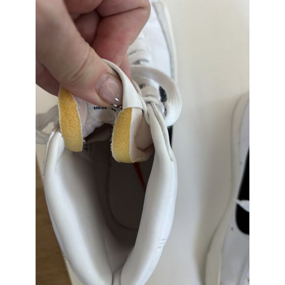 Nike Women's Size 7.5 Blazer Mid '77 White/ Black CZ1055-100 Fashion Shoes - Picture 3 of 8